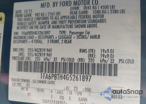 2016 Ford Mustang Ecoboost z USA, uszkodzony, nr VIN 1FA6P8TH4G5261897